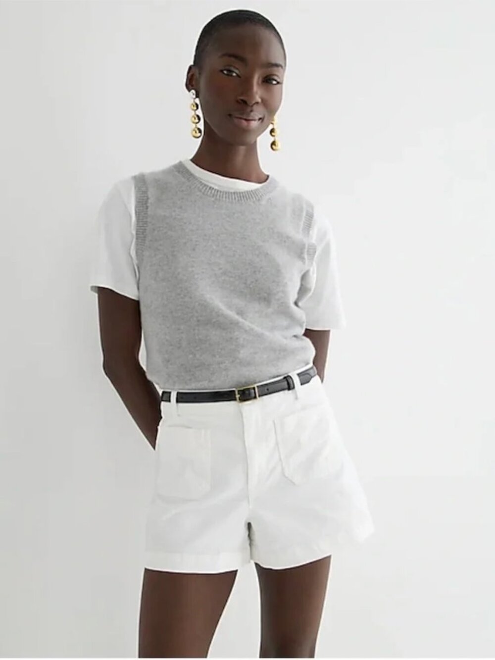 New patch-pocket chino short